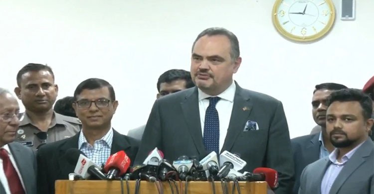 বাংলাদেশের নির্বাচনে যুক্তরাষ্ট্র কোনও পক্ষ নেবে না : মার্কিন রাষ্ট্রদূত